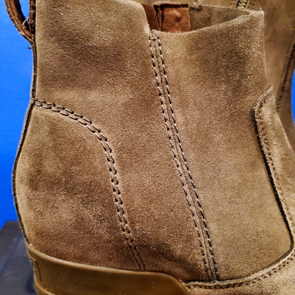 Sorel Boots - Picture 3 of 6